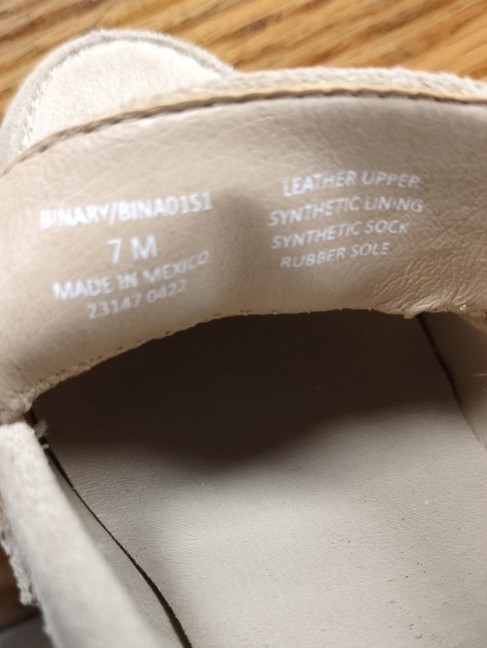 Steve Madden Binary Tan Suede Platform Penny Loafers Size 7 - Picture 10 of 11